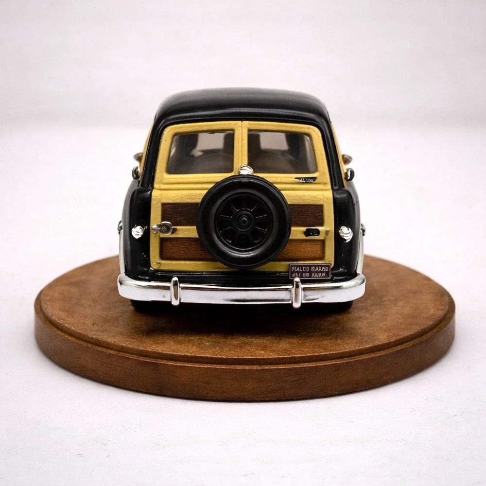 1949 Ford Woody Wagon Diecast Model Car‎ Black Faux Wood Doors